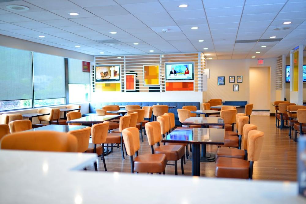 Holiday Inn Portland- I-5 S Wilsonville By Ihg Экстерьер фото